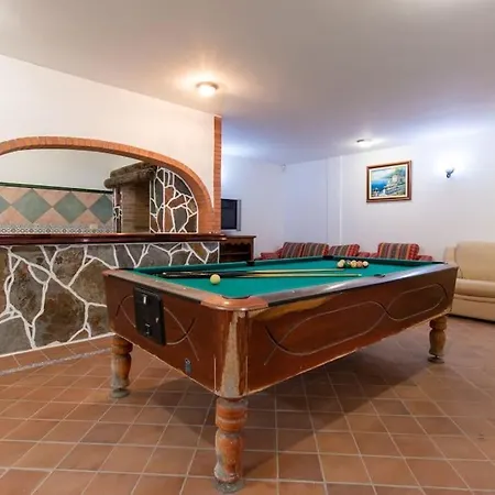Skylight. Wonderful 6 Bedroom Villa. Costa Adeje (Tenerife)